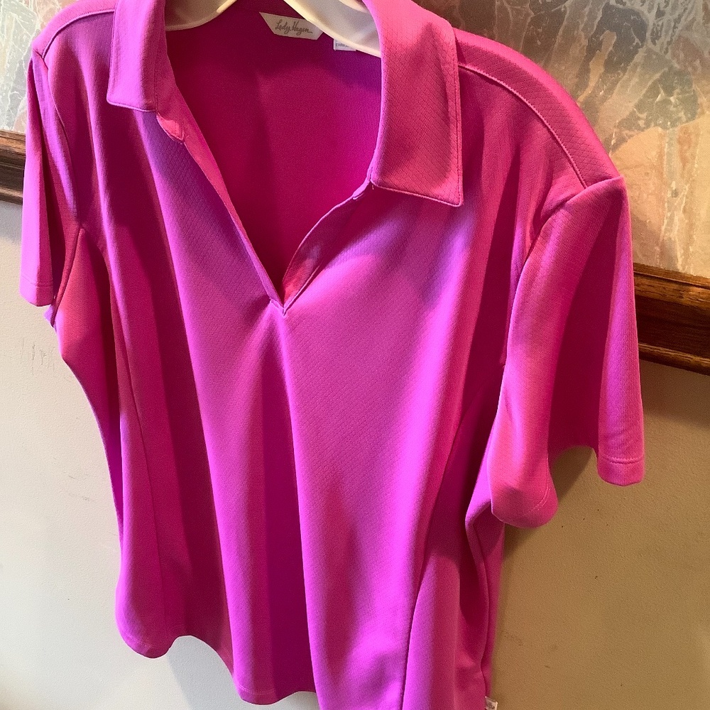 Lady Hogan.. time to tee it up!